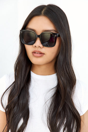 SALE- Margot Square Sunglasses