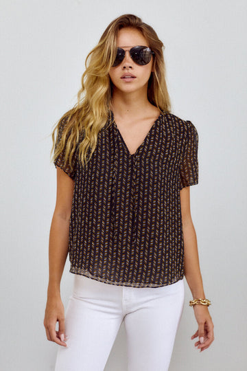 Elliiana Printed Short Sleeve Blouse