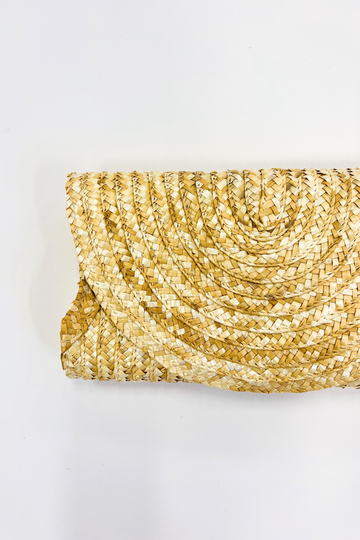 SALE - Zoe Chain Strap Rafia Clutch