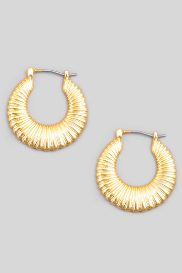 Evelyne Ribbed Hoop Earrings
