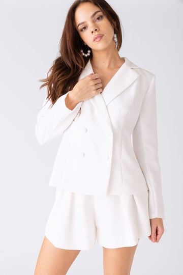 Dora Blazer