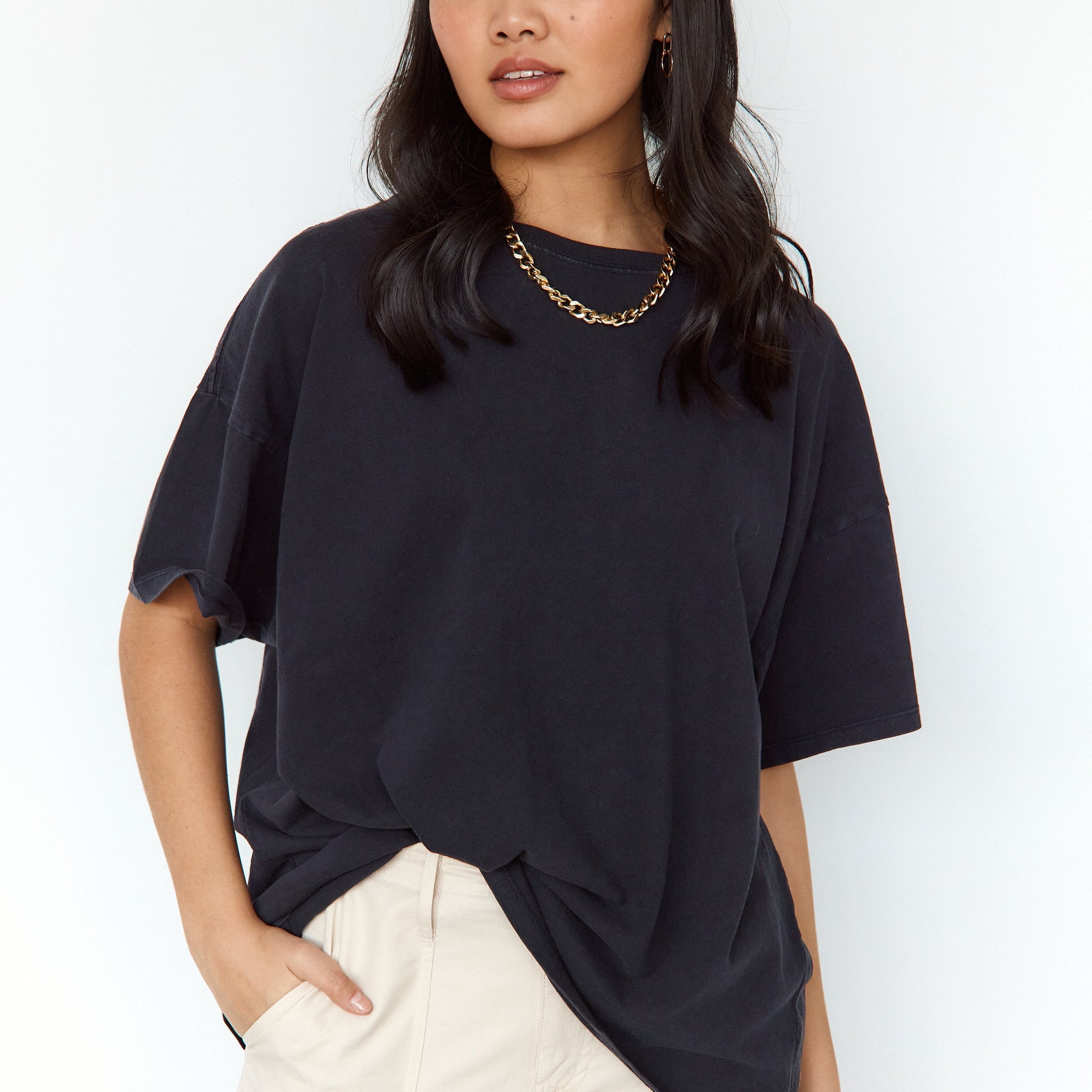 Libbi Oversized Acid Washed Tee