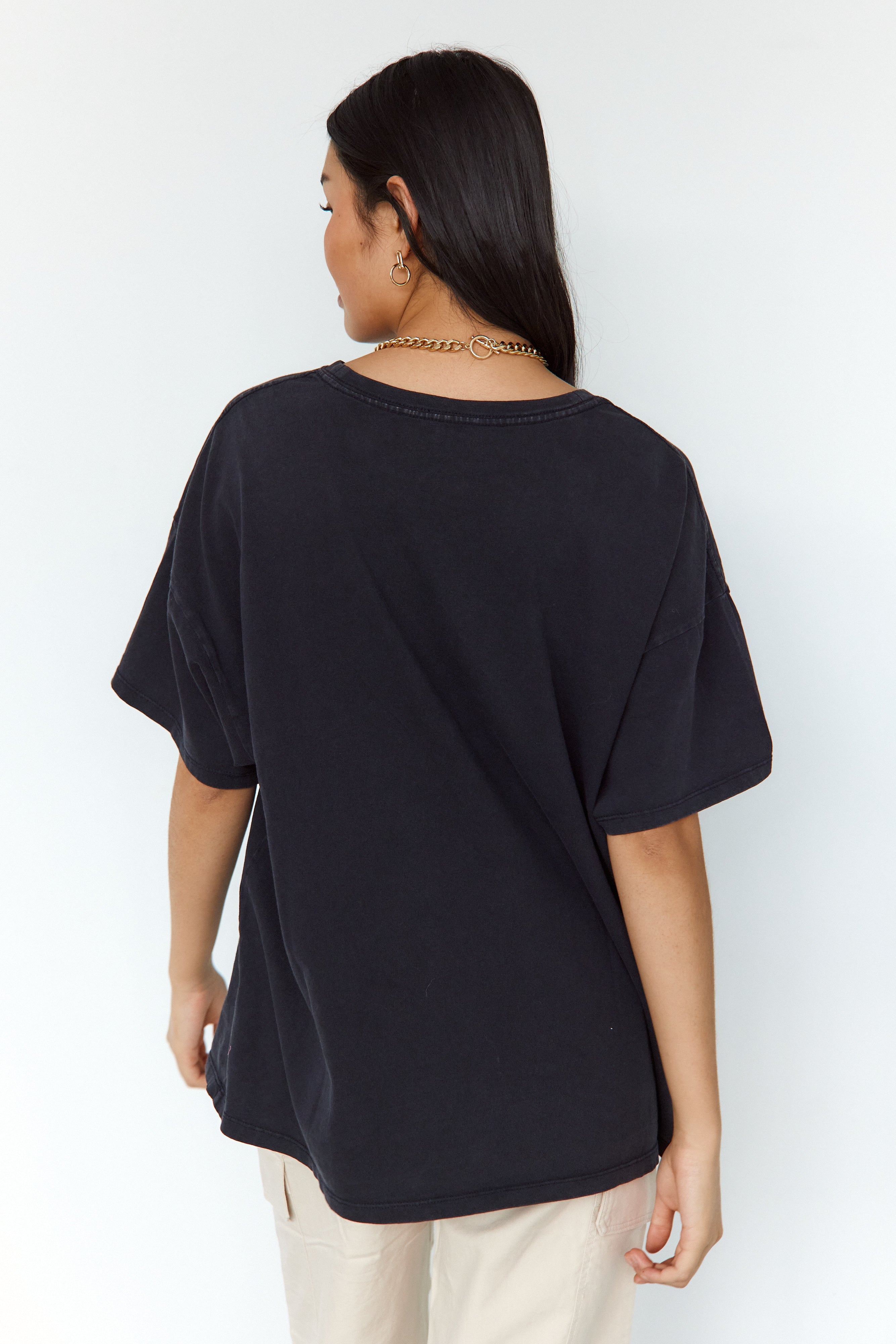 Libbi Oversized Acid Washed Tee