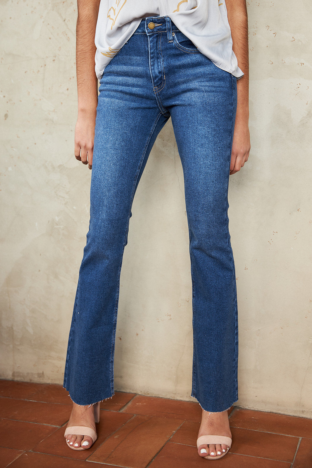 Montana Scissor Cut Flare