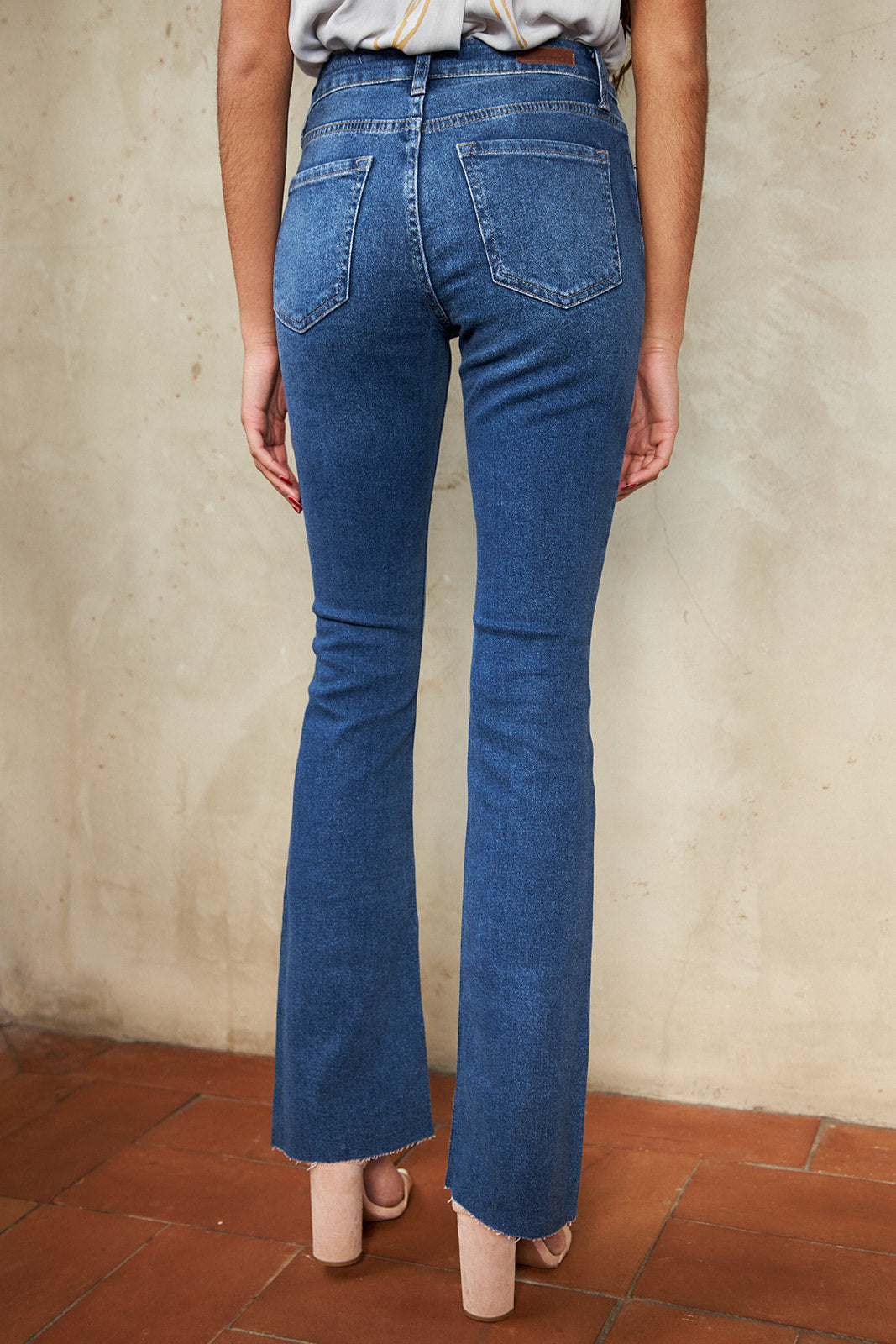 Montana Scissor Cut Flare
