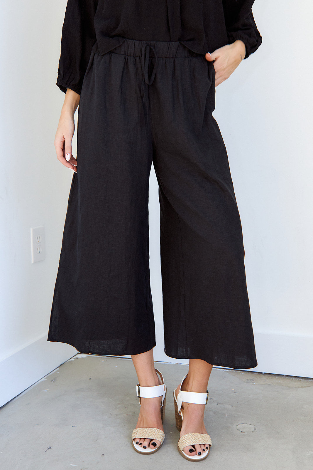SALE- Allie Side Slit Pant