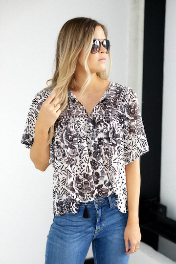 Dash Print Short Sleeve Top