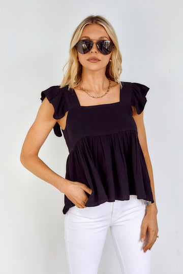 Kizzie Ruffled Sleeve Blouse