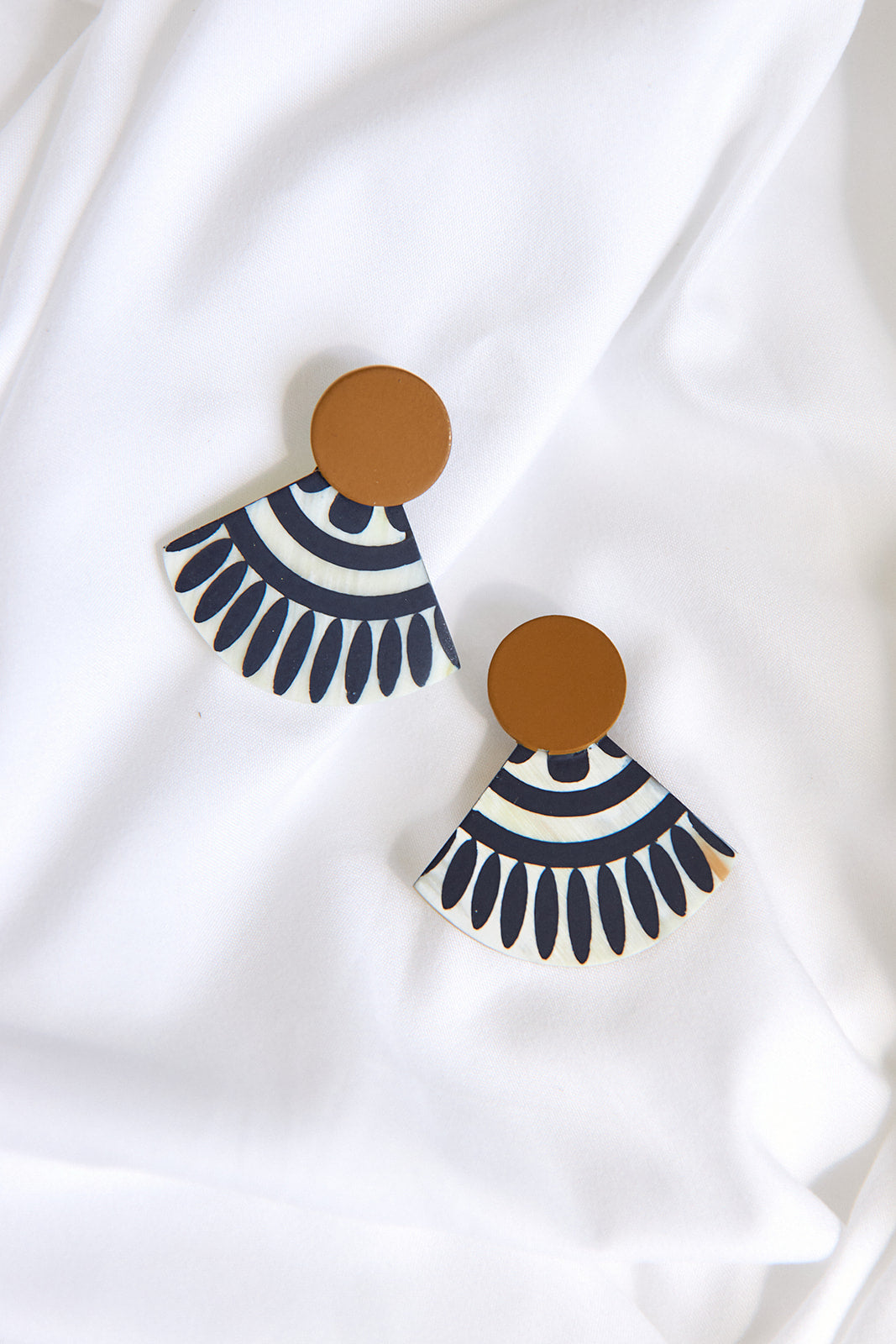 Sunshine Tienda Sunset Navy Tile Earring