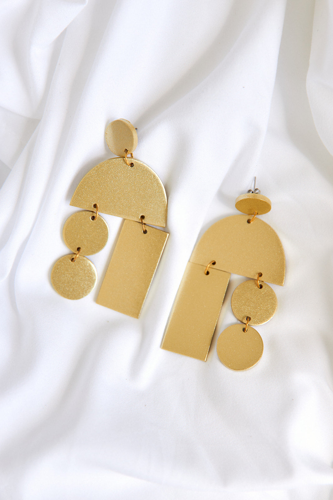 Sunshine Tienda Gold Metallic Mobile Earrings