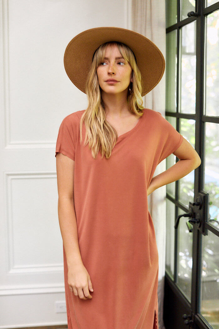 Sadie Curved Hem Knit Midi Dress