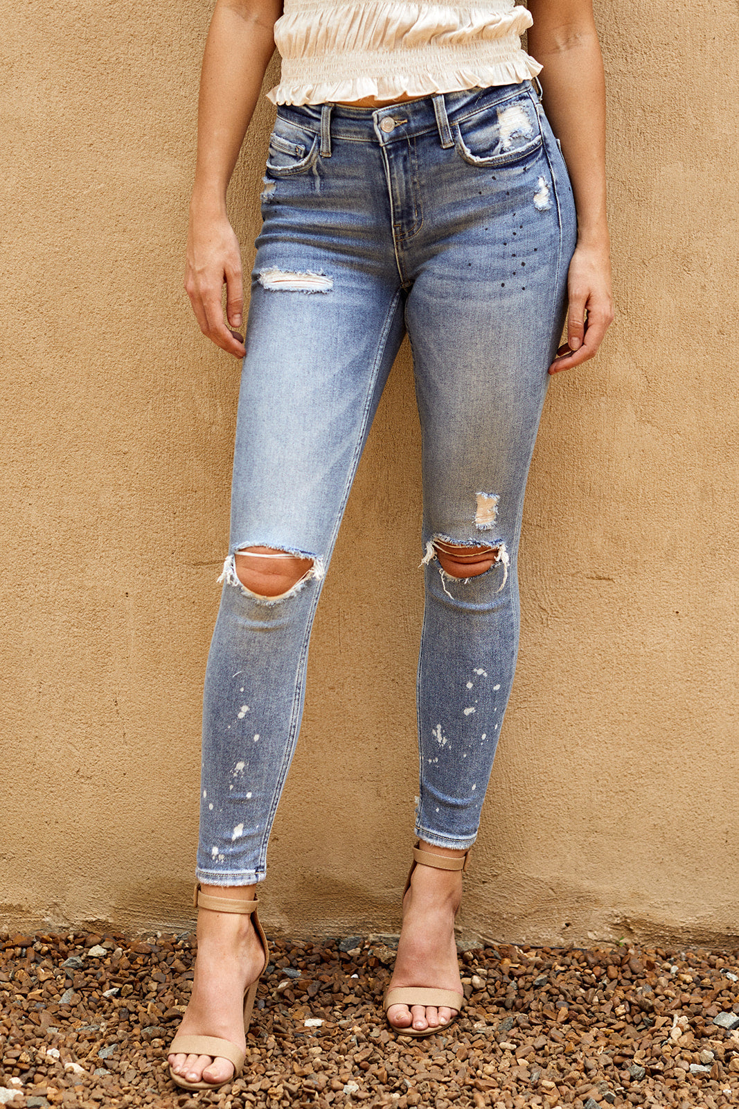 Gwen Distressed Crop Skinny Jean