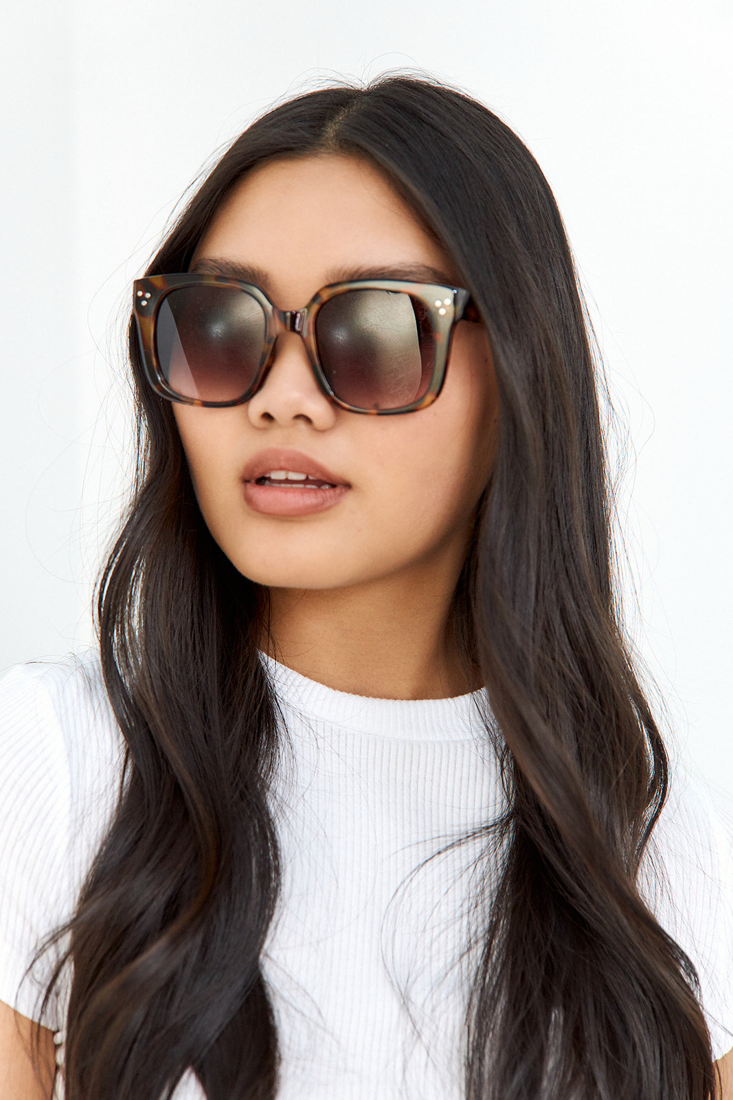SALE- Margot Square Sunglasses