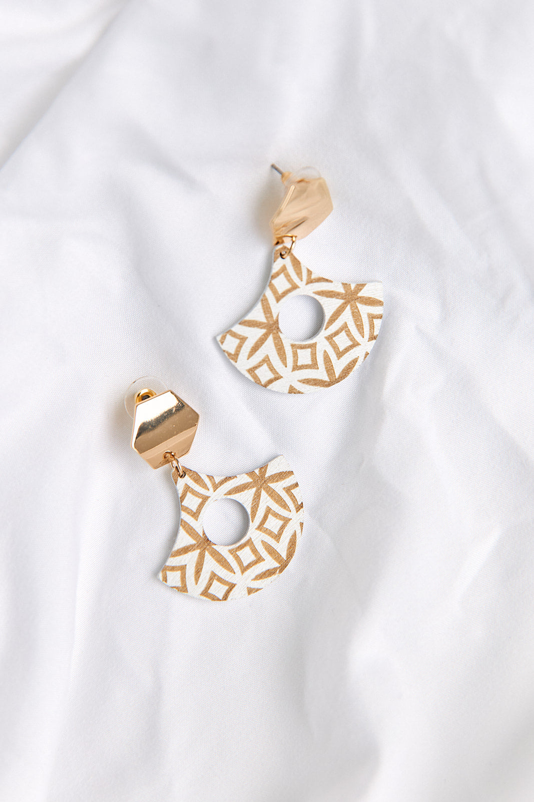 Minnsey Patterned Geometric Earrings