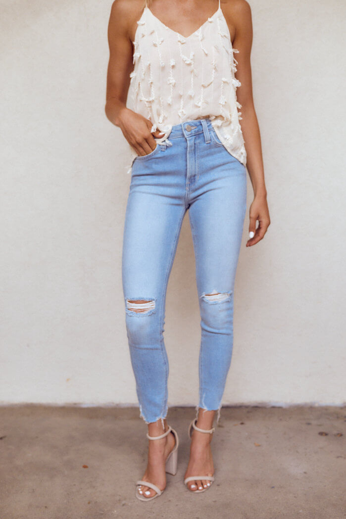 Everyday High Rise Destroyed Skinny Jean