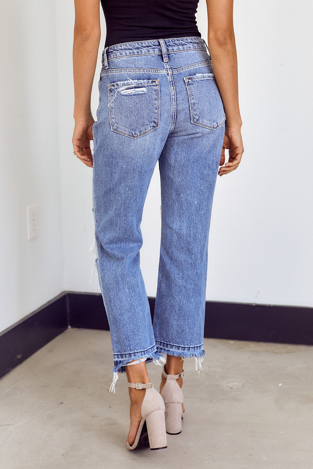 Loveland High Rise Straight Crop Jean