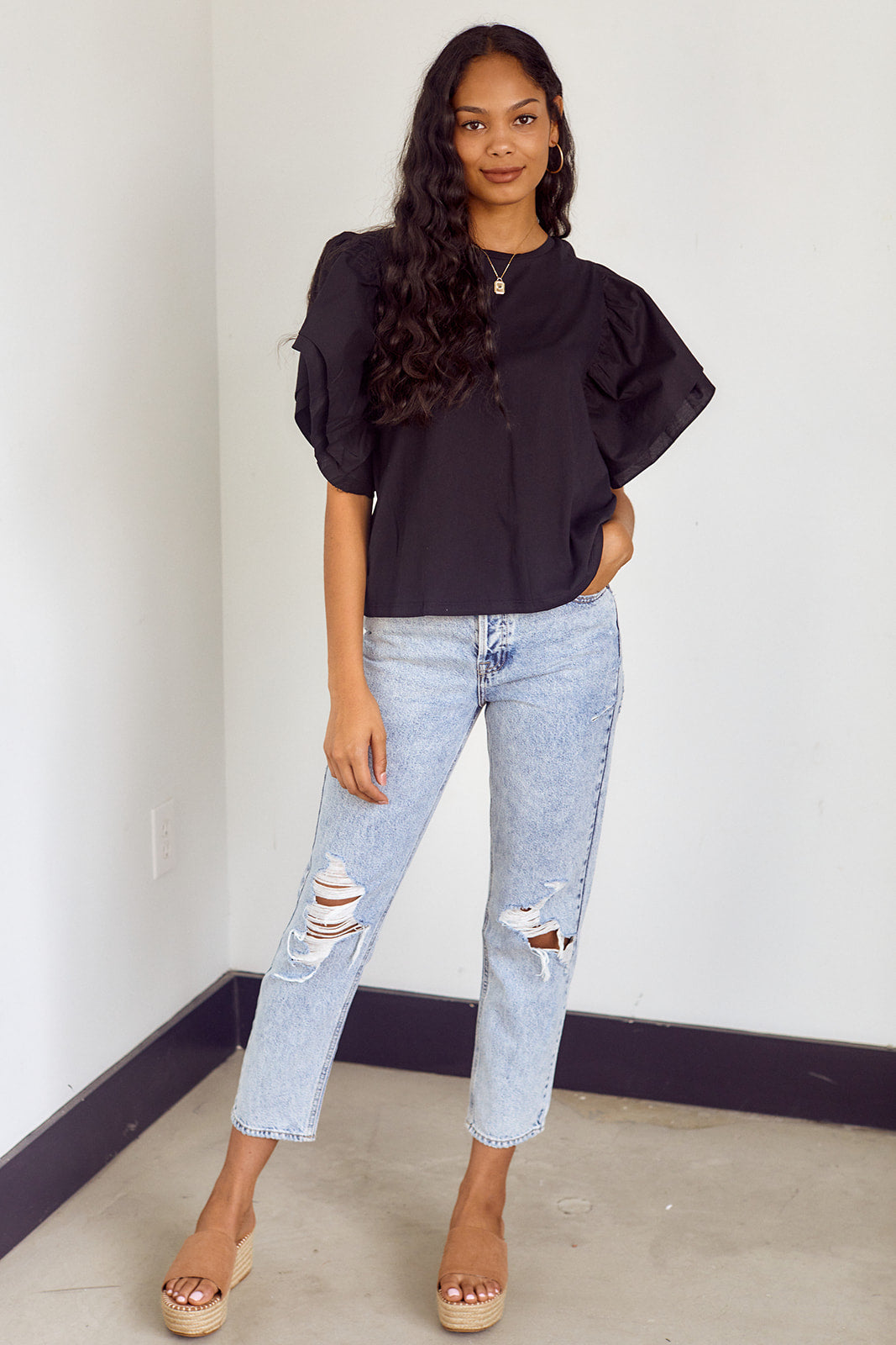 Landes Ruffled Sleeve Knit Top