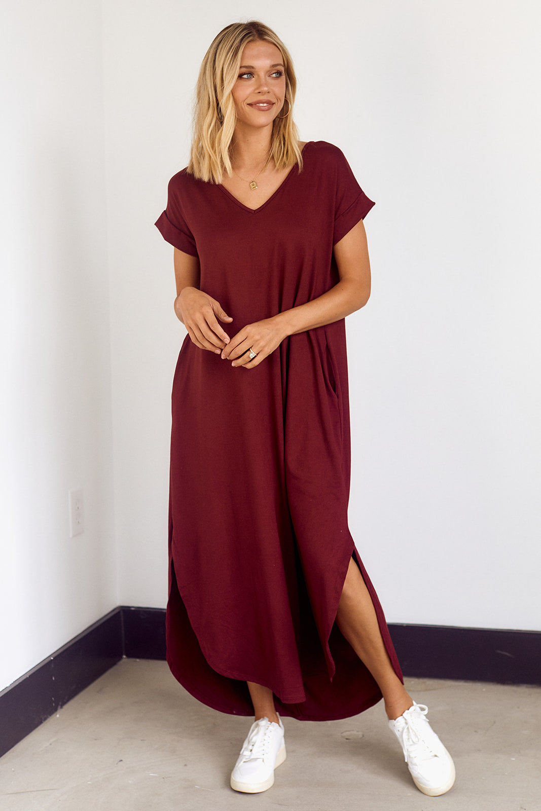 Rowes Short Sleeve Knit Midi Dress