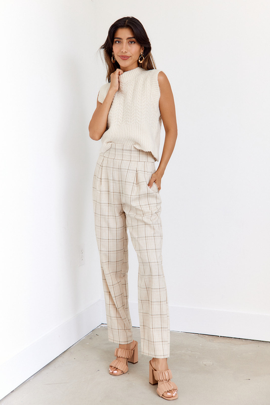 Tayla Sleeveless Cableknit Sweater