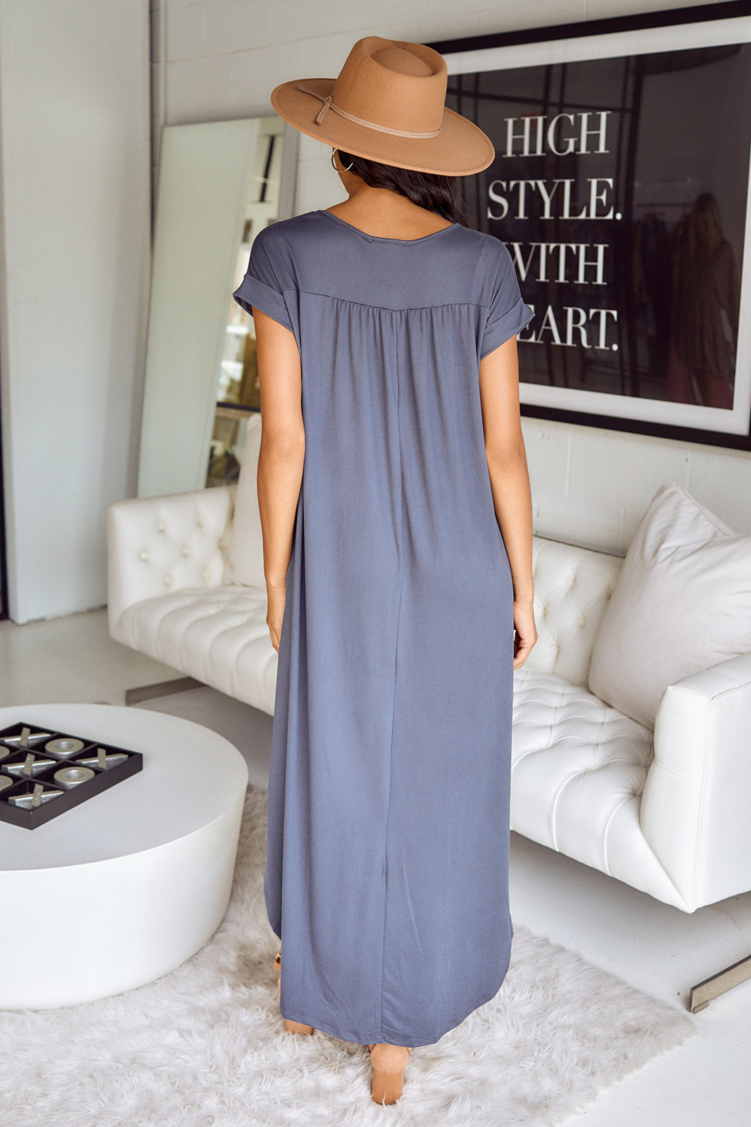 Rowes Short Sleeve Knit Midi Dress