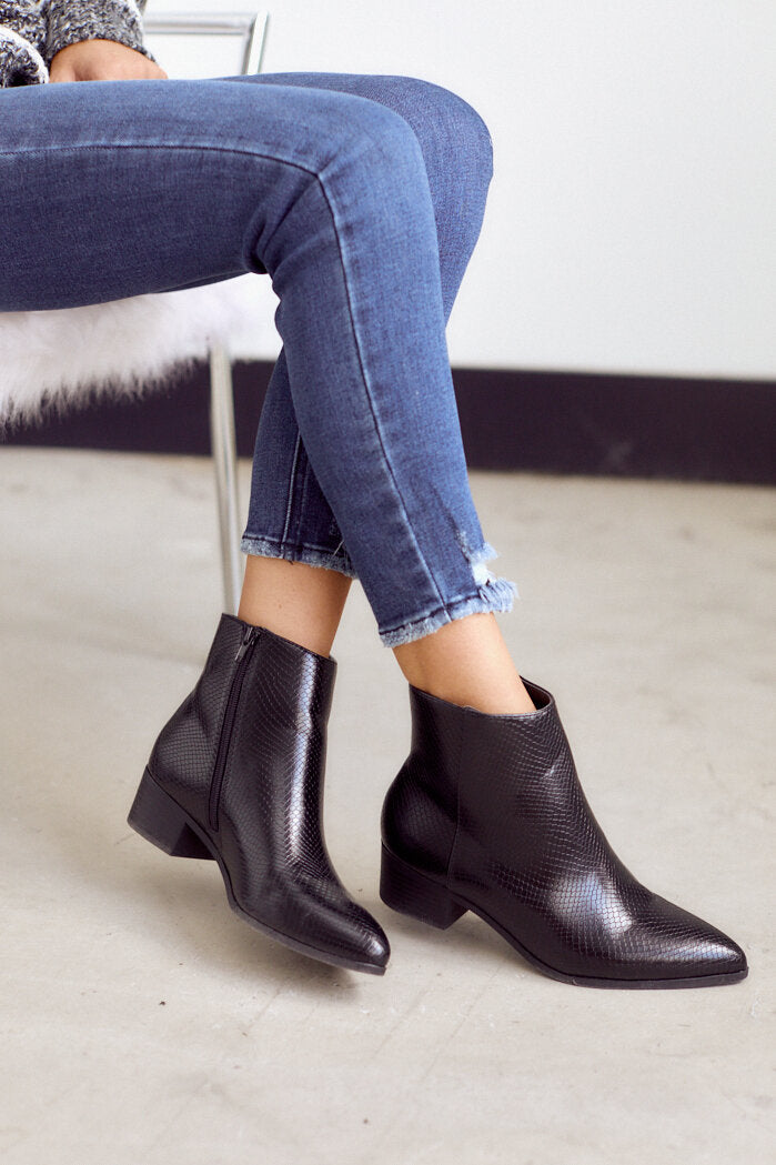 Kimbo Snake Print Booties