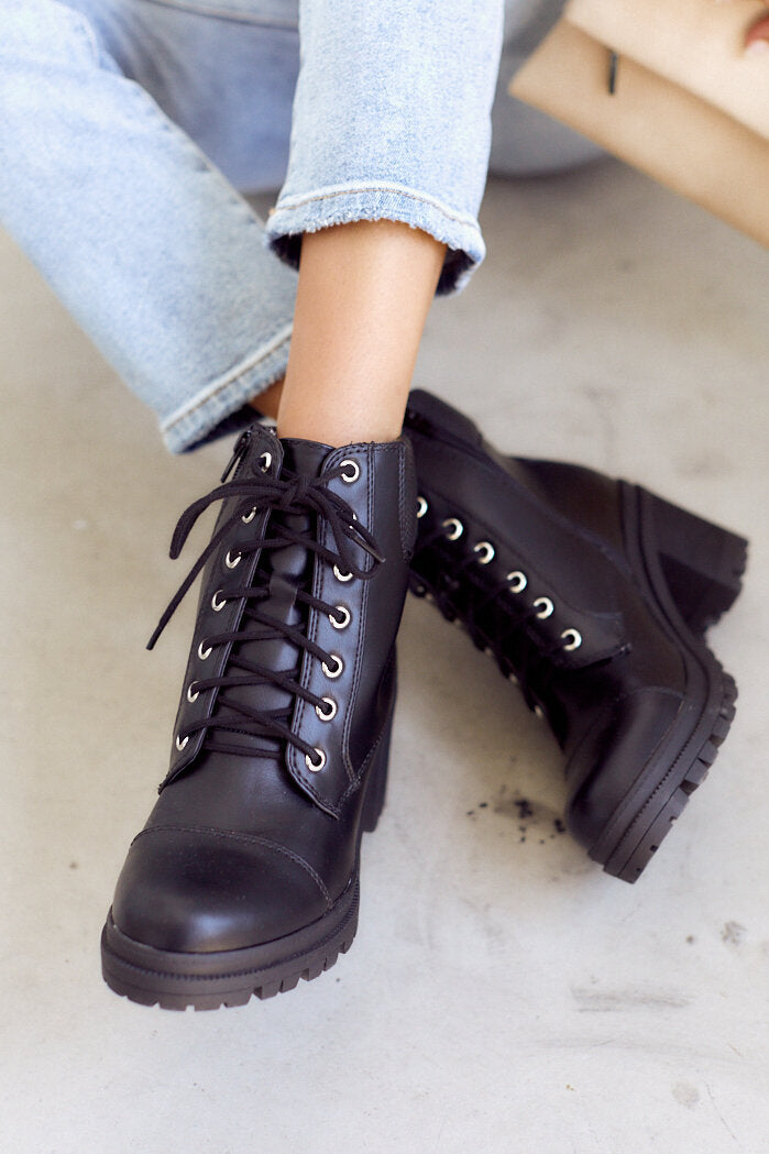 Rise Combat Boots