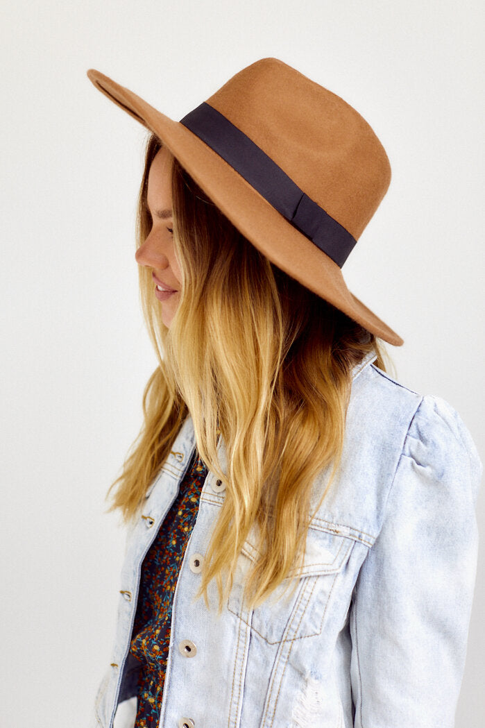 Finley Felt Wide Brim Hat