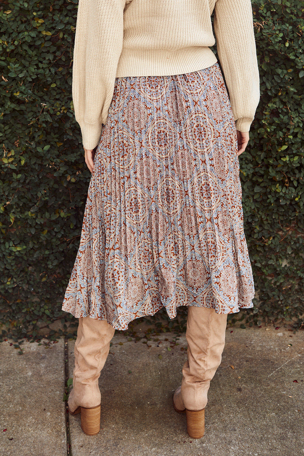 Maribeth Printed Pleated Midi Skirt