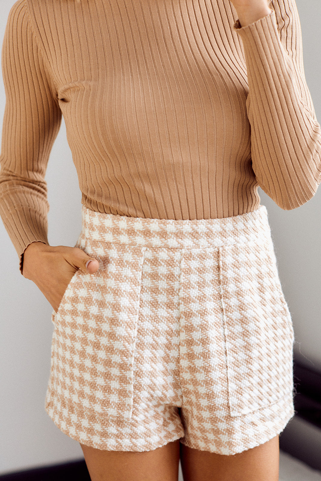 Laiken Herrringbone Tweed Shorts