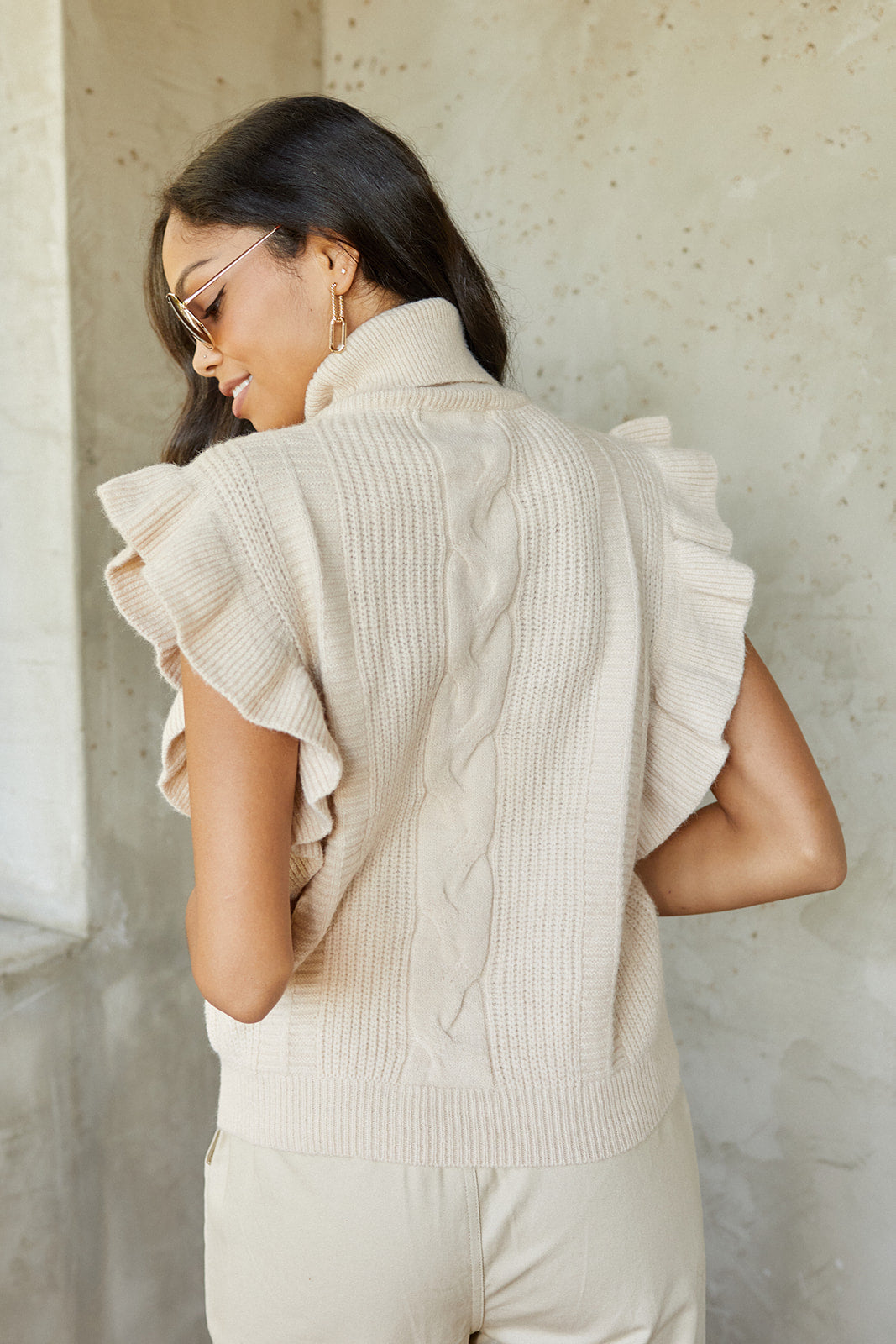 Winslet Ruffle Short Sleeve Sweater