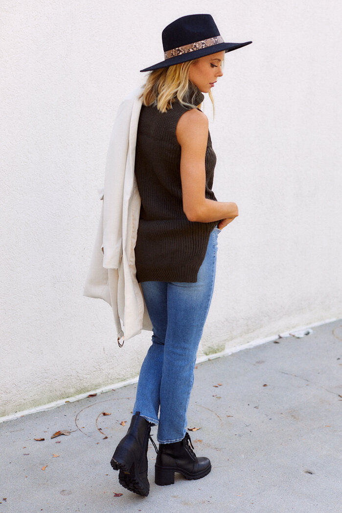 Lulie Sleeveless Turtleneck Sweater