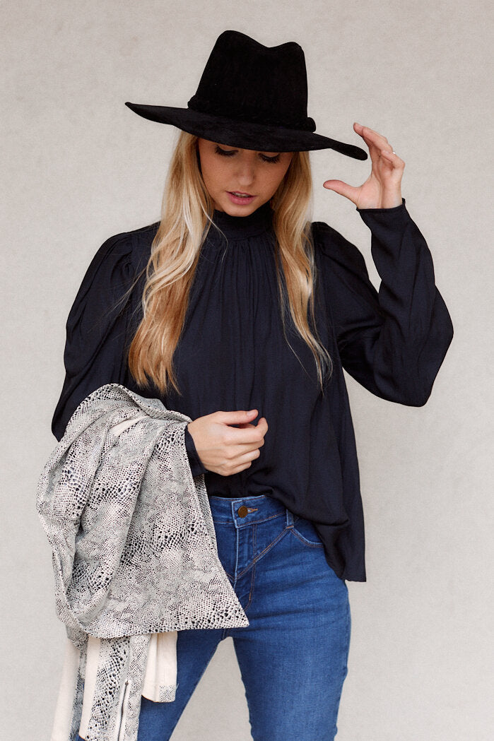 Minia Mock Neck Puff Sleeve Blouse