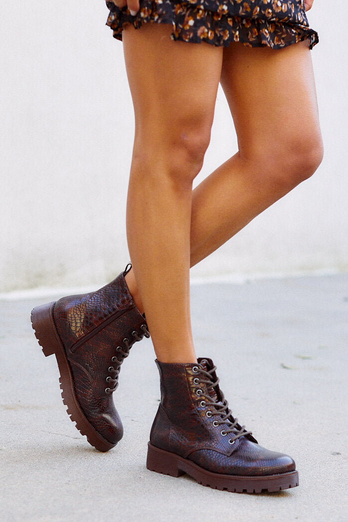 Lotus Croc Combat Boot