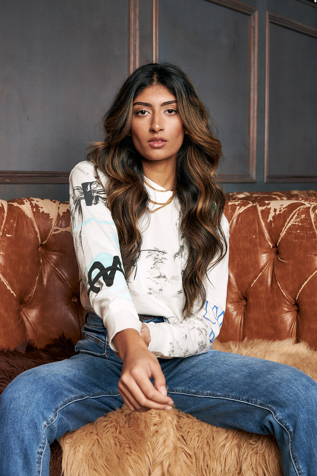 SALE - Mimi Look Deep Sweatshirt