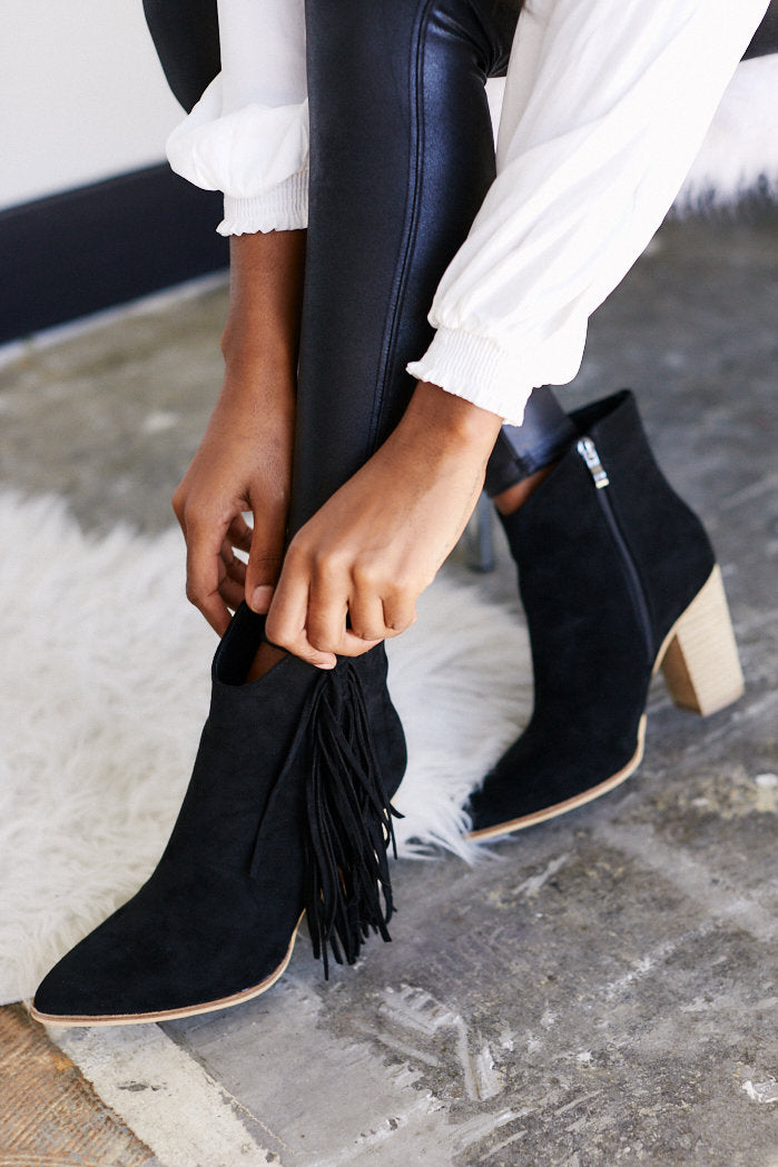 KINSLEY FRINGE BOOTIE