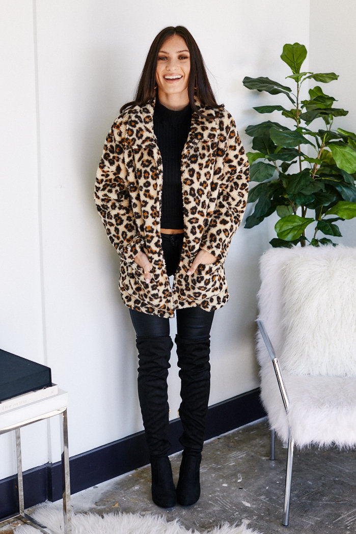 Z SUPPLY LEOPARD SHERPA TB COAT
