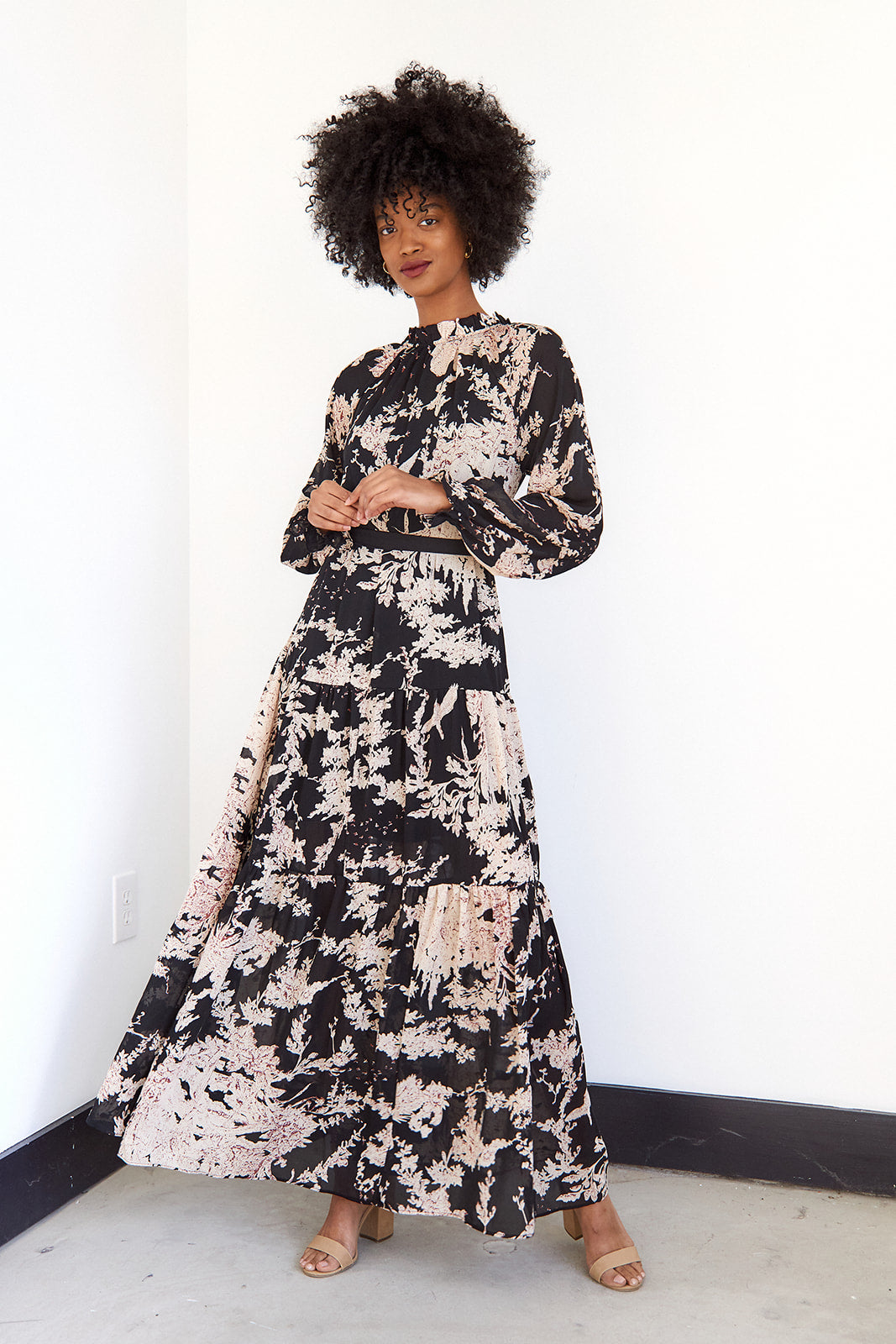 Zimi Tie Waist Printed Maxi Dress