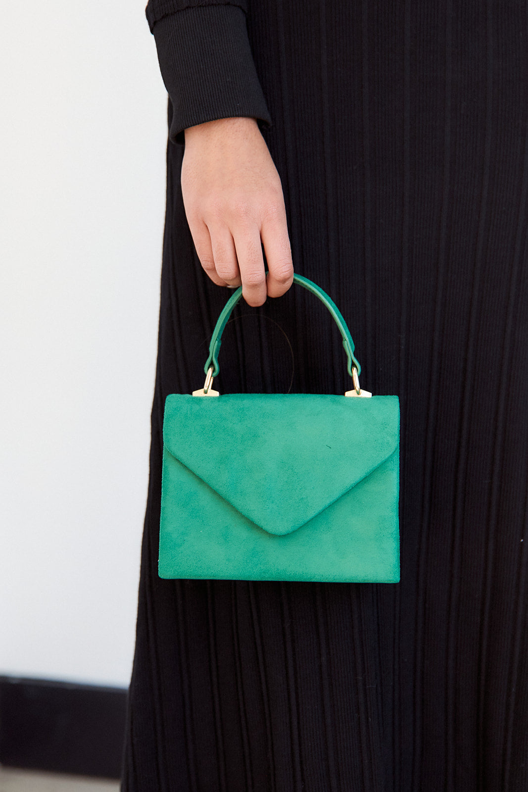 Lira Clutch