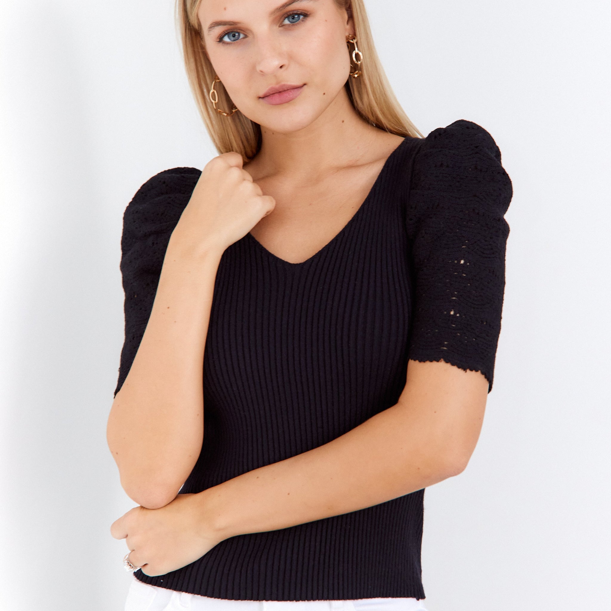 SALE - Gail Puff Crochet Sleeve Sweater