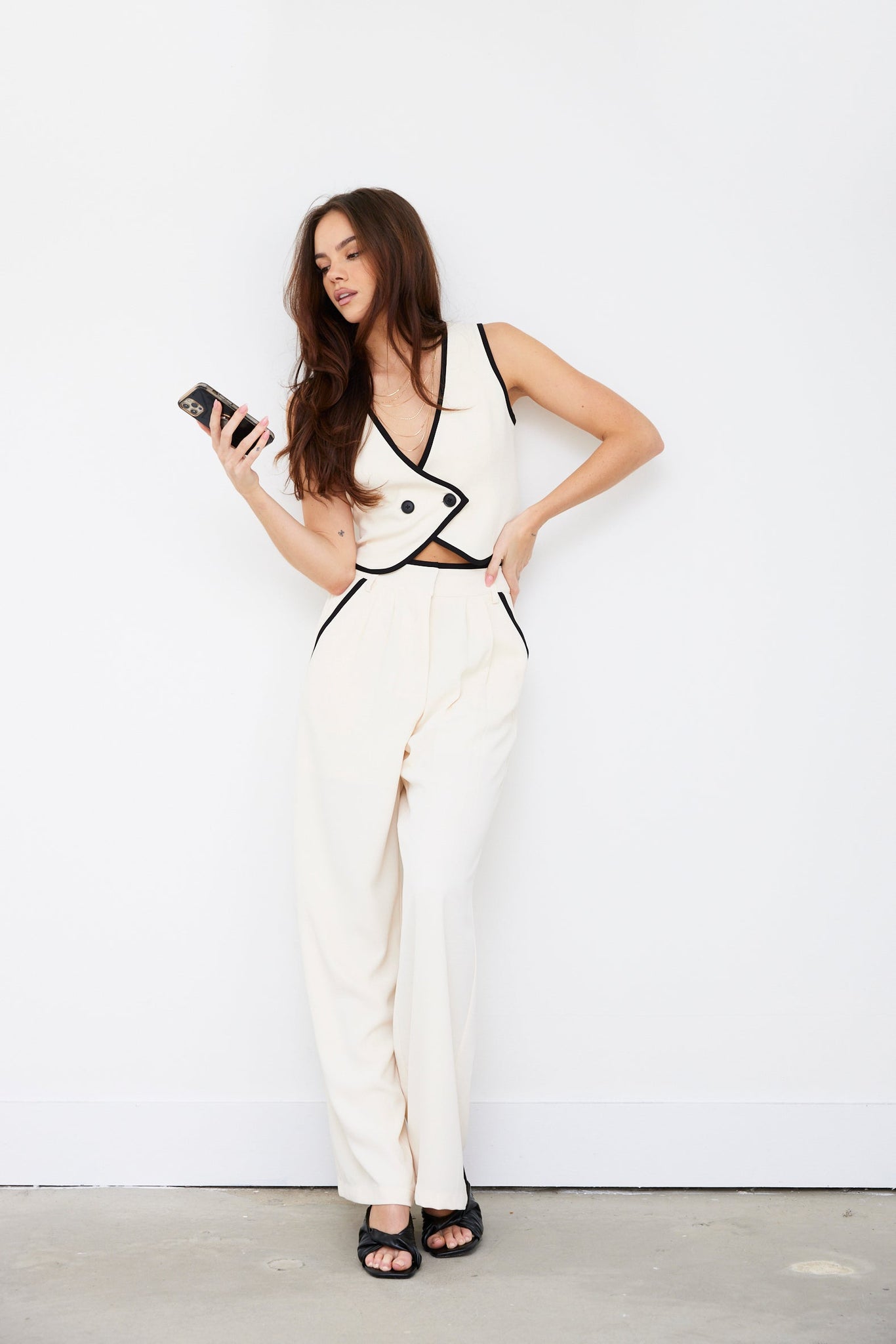 SALE - Phoenix Contrast Detail Vest