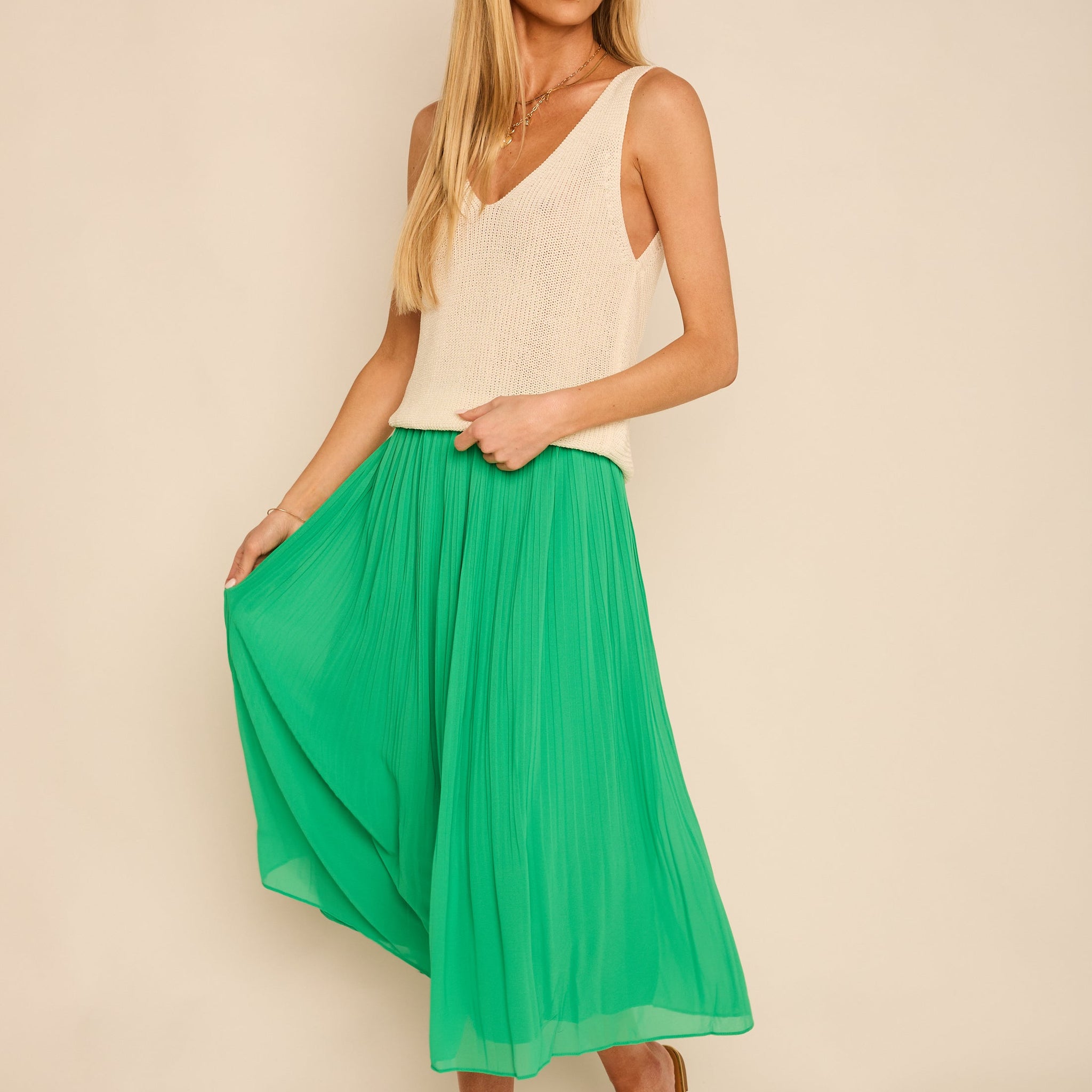 Sunny Pleated Midi Skirt