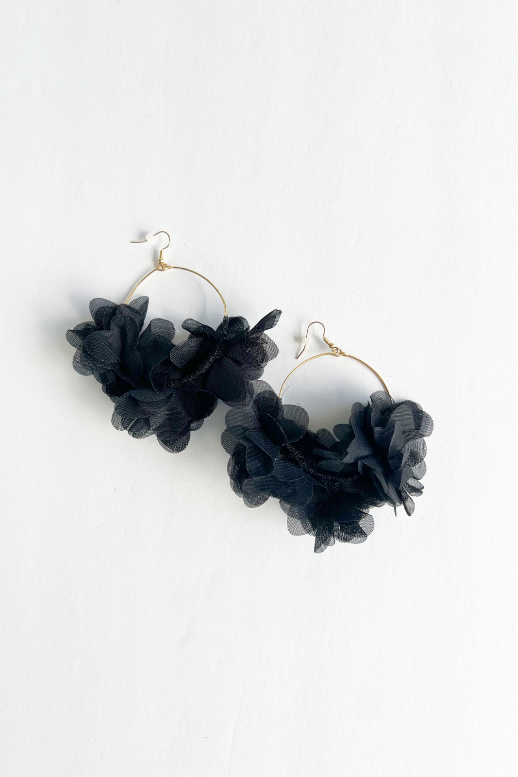 Natalia Flower Wire Earring