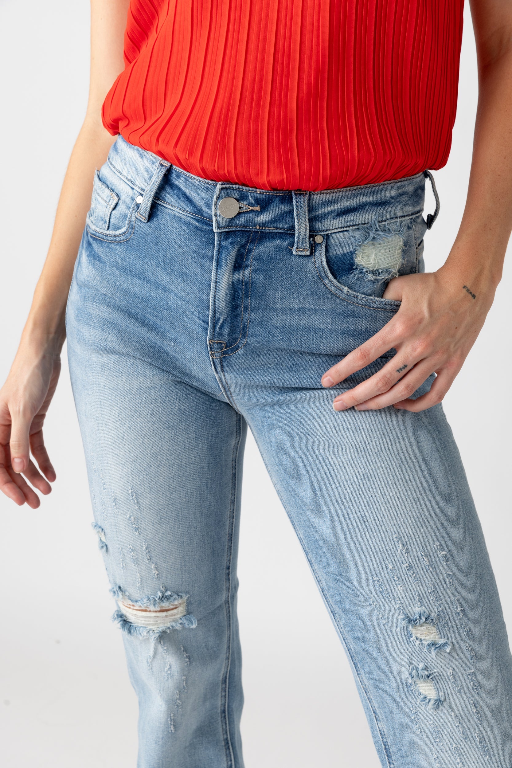 Lexi Mid Rise Slouch Jean