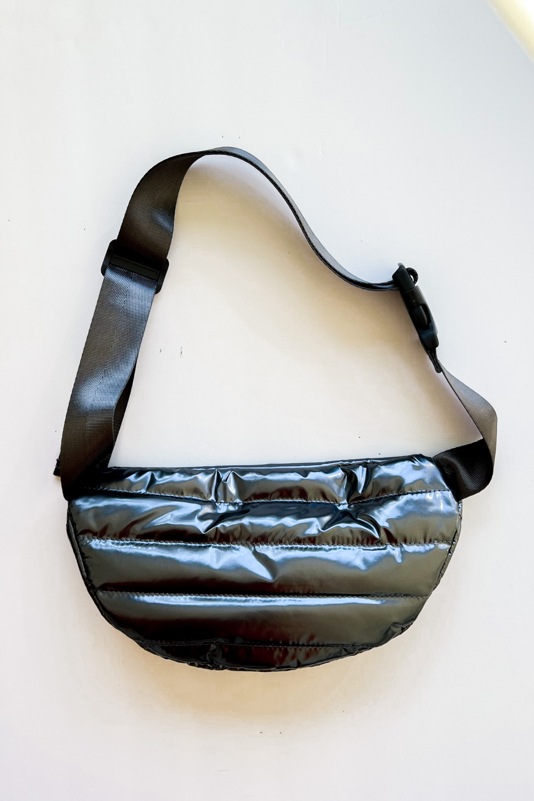 Carla Puffer Crossbody