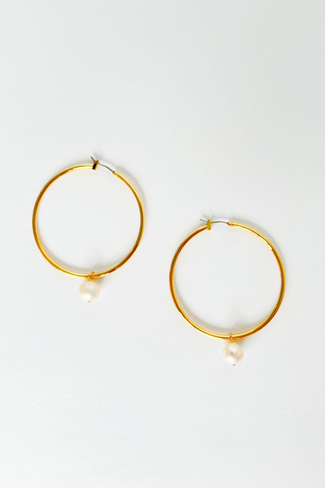SALE - Evelyn Hoop Earrings