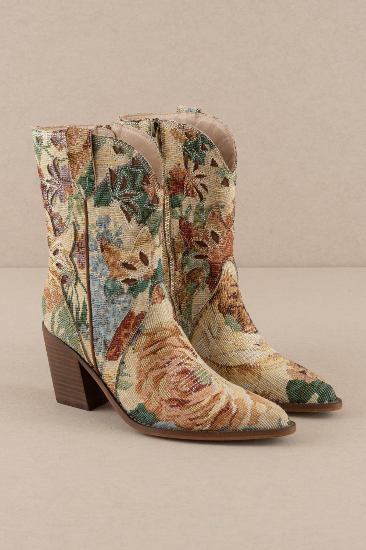 SALE - Sorrel-Flora Floral Tapestry Print Boots