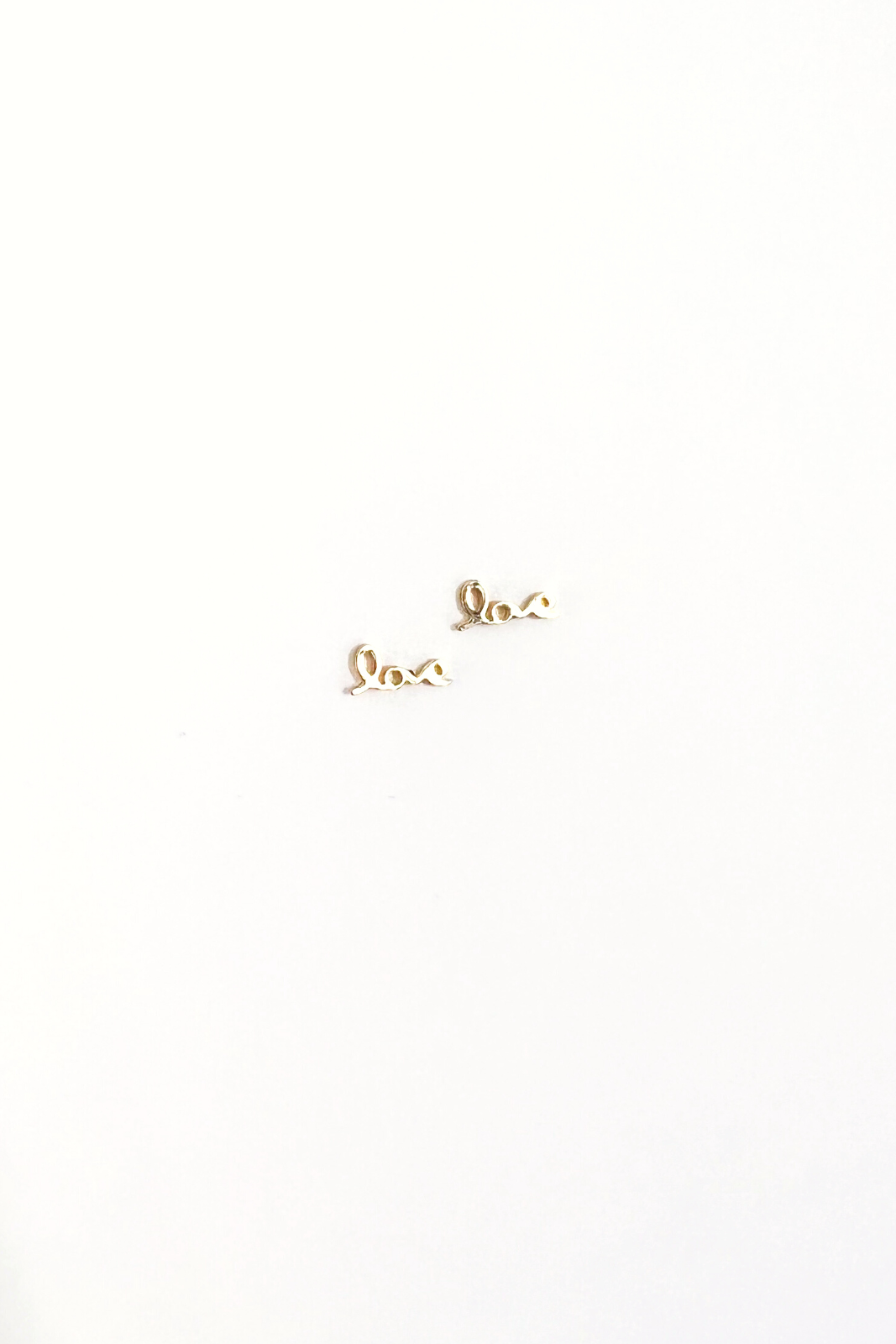 Lovvie Stud Earrings
