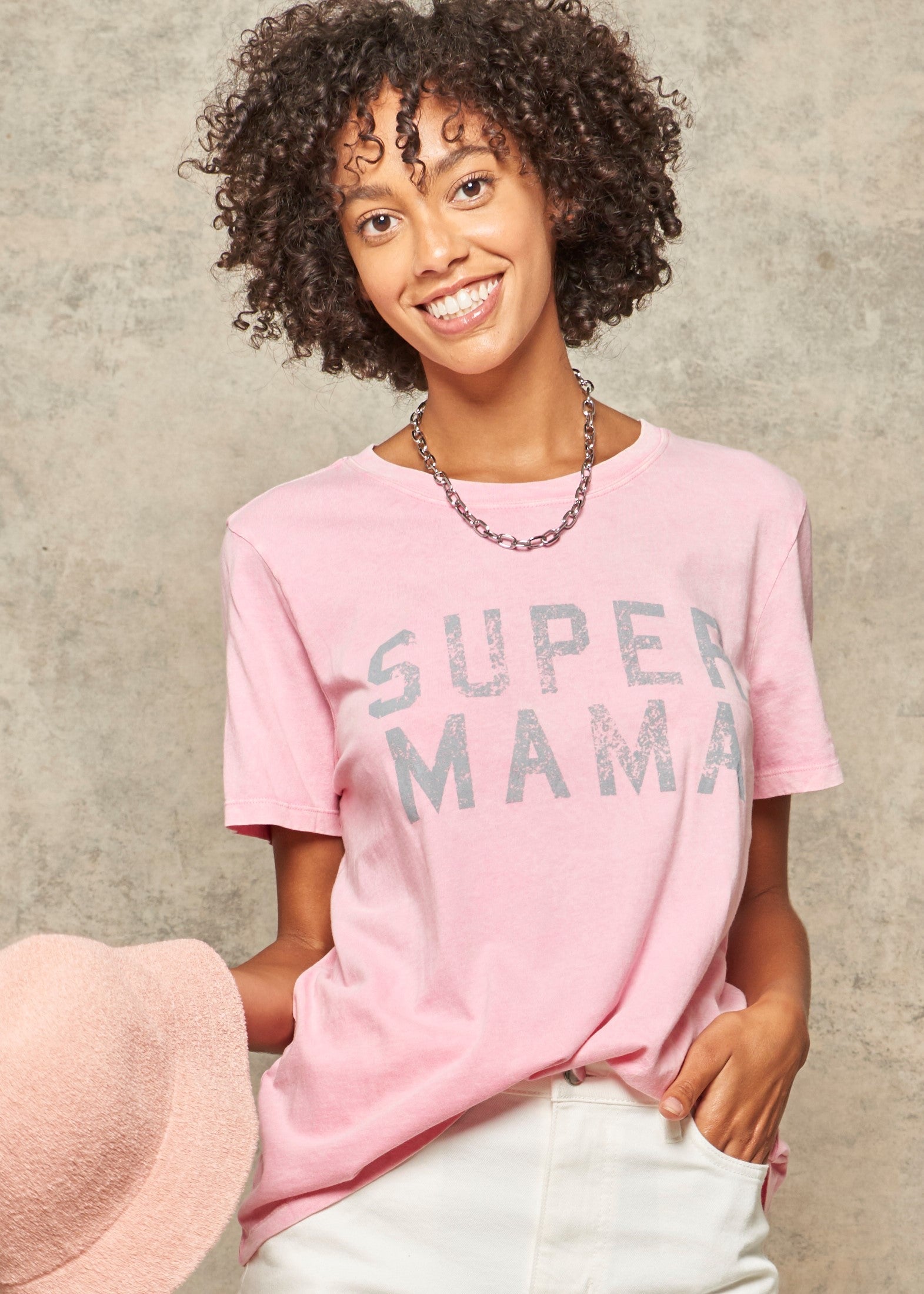 "Super Mama" Graphic Tee