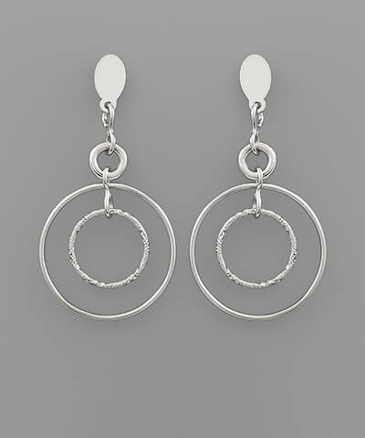 Ava Circle Earrings