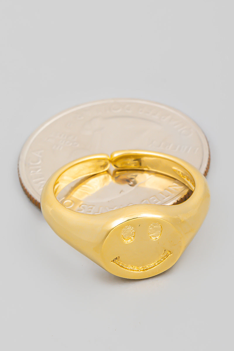 Saira Smiley Ring